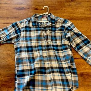 Blue Columbia long sleeve winter shirt XL